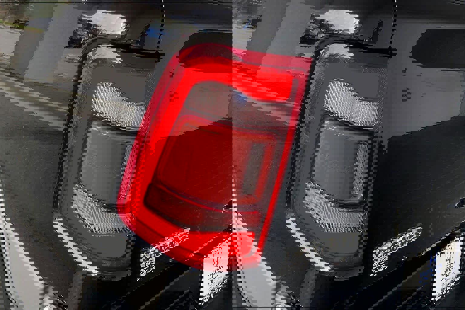 Used 2019 RAM 1500 Laramie image 28