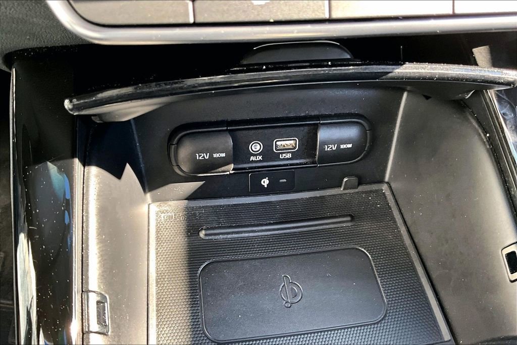 Used 2019 Kia Sorento SX image 14