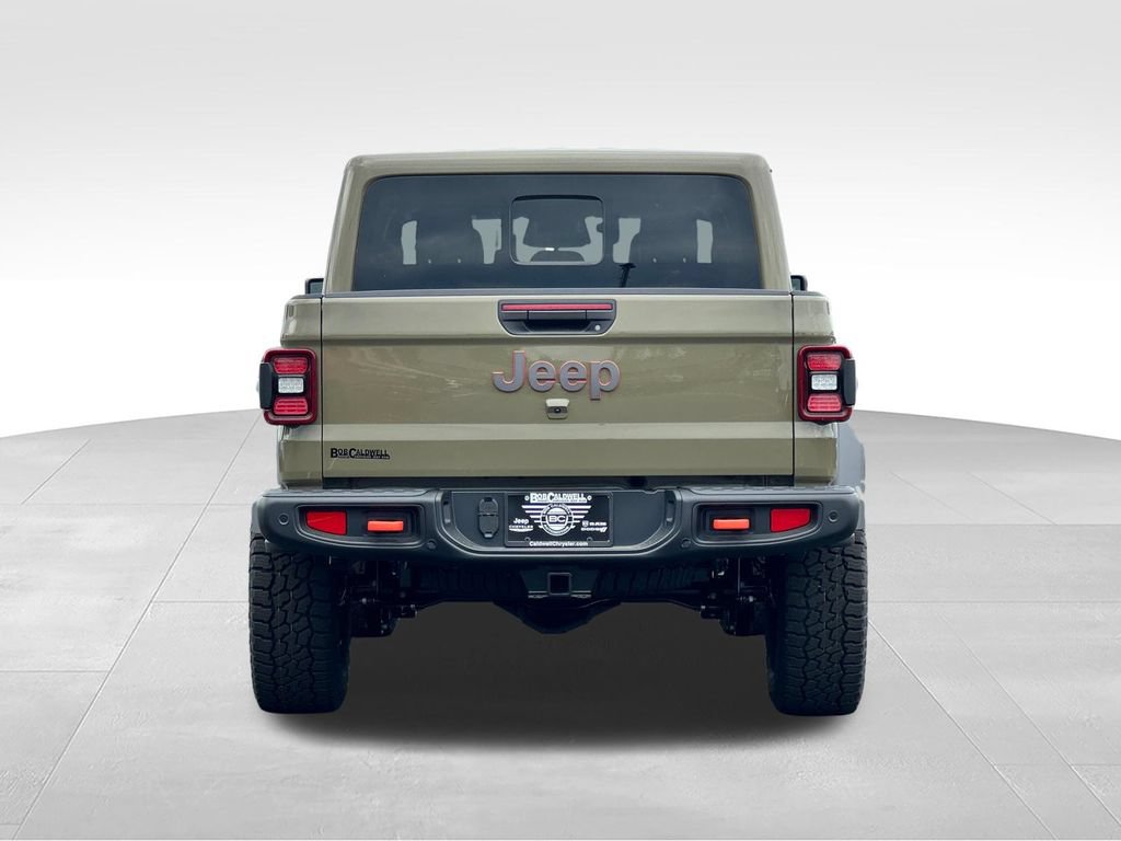 New 2026 Jeep Gladiator Mojave w/ Steel Bumper Group AWD/4WD image 6