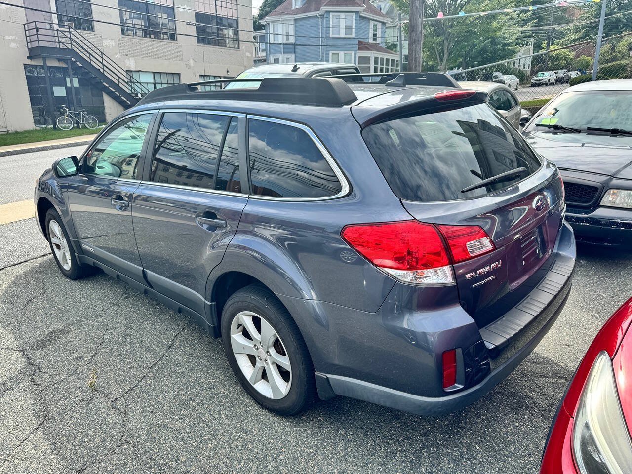 Used 2014 Subaru Outback 2.5i Premium AWD/4WD image 9