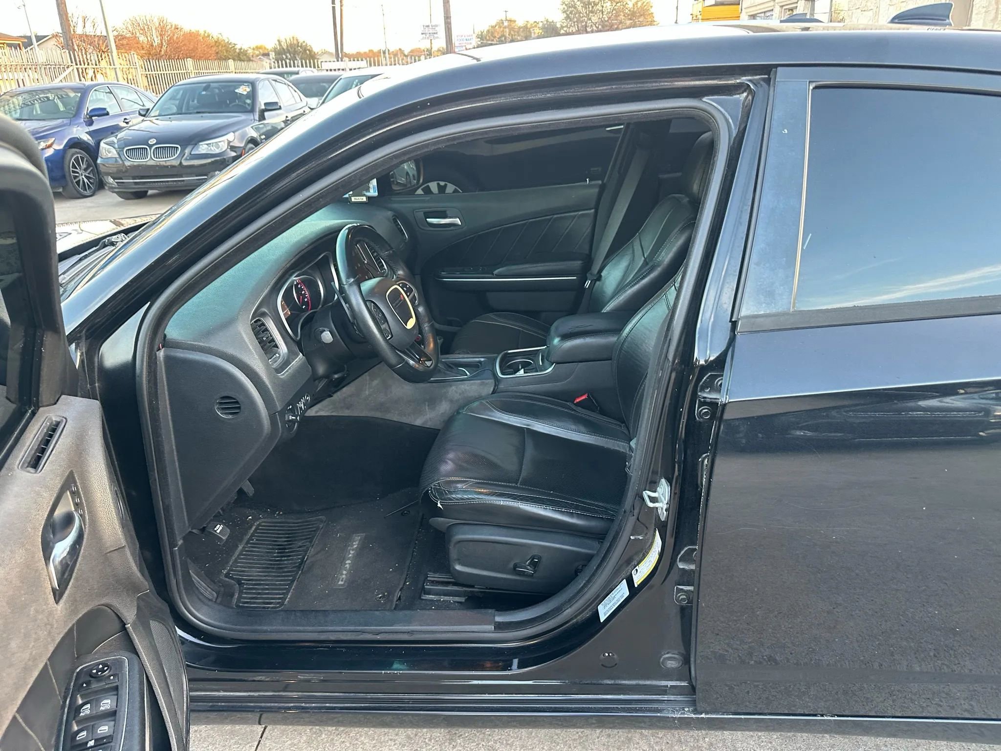 Used 2015 Dodge Charger R/T w/ Plus Group RWD image 12