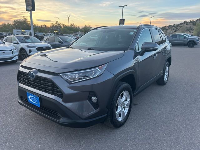 Used 2021 Toyota RAV4 XLE AWD/4WD image 1