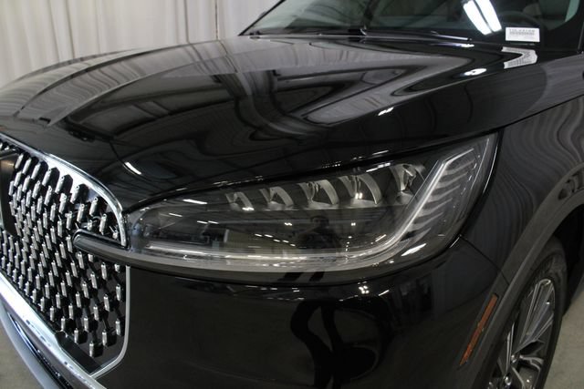 New 2026 Lincoln Aviator AWD image 34