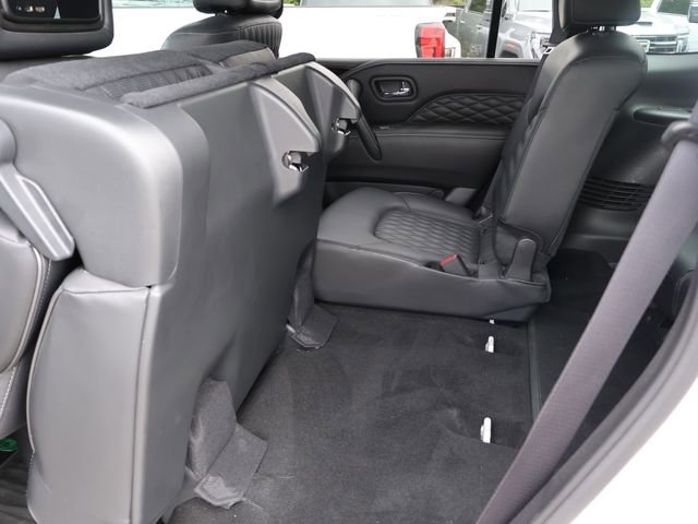 Used 2023 INFINITI QX80 Sensory w/ All-Season Package AWD/4WD image 18