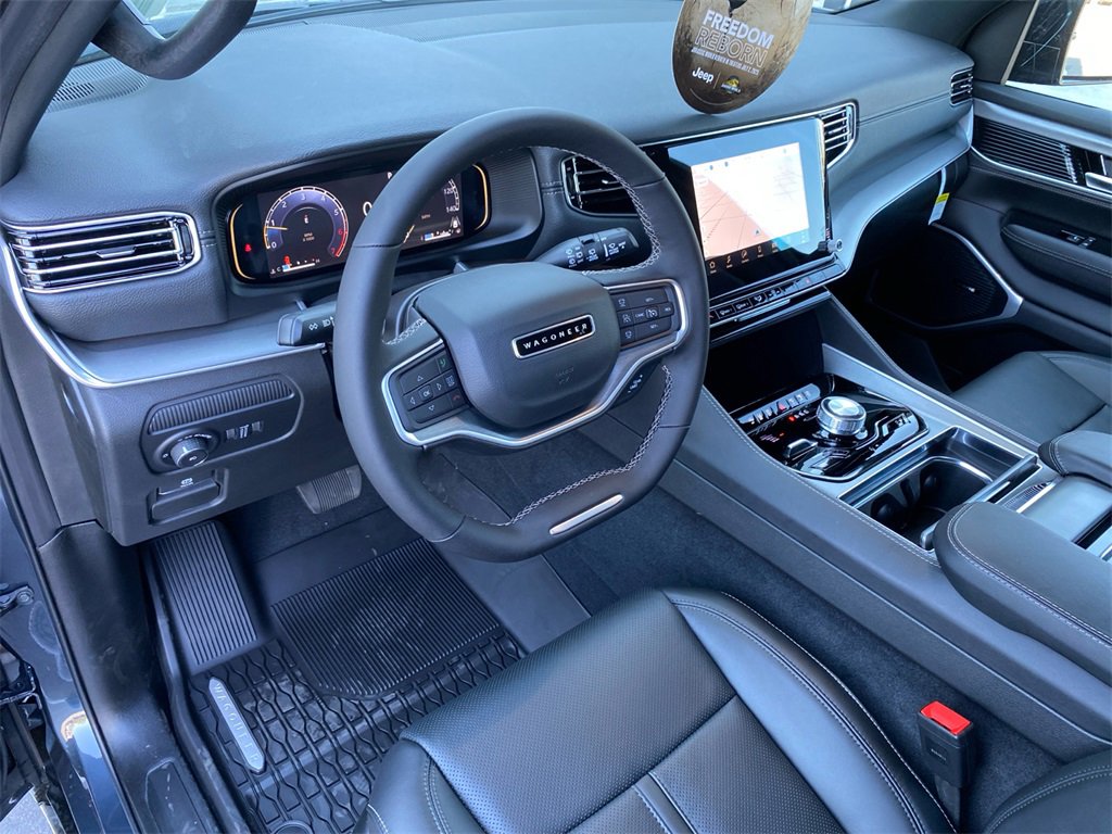 New 2025 Jeep Wagoneer L 4WD w/ Convenience Group I image 5