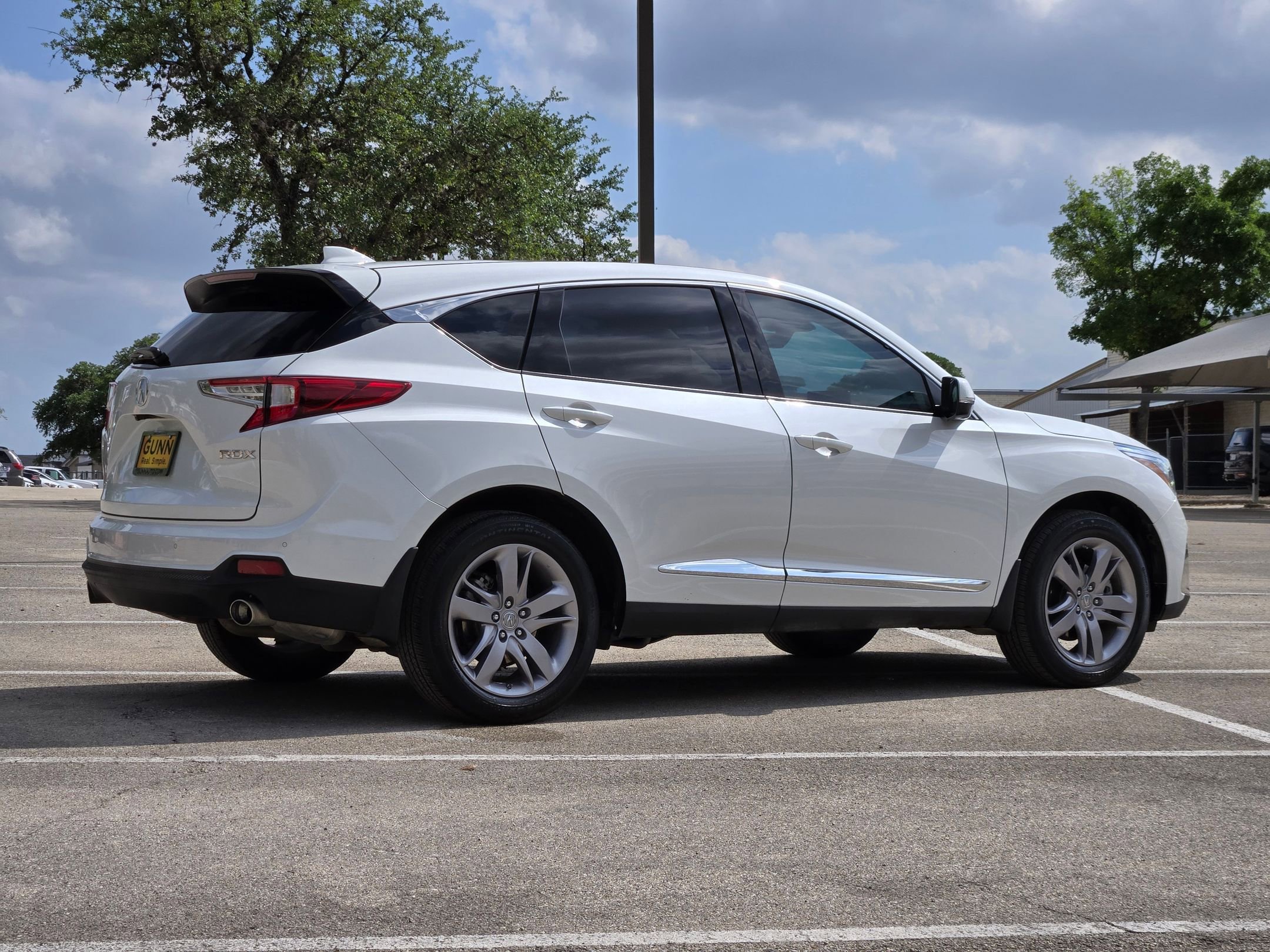 Used 2021 Acura RDX FWD w/ Advance Package image 3