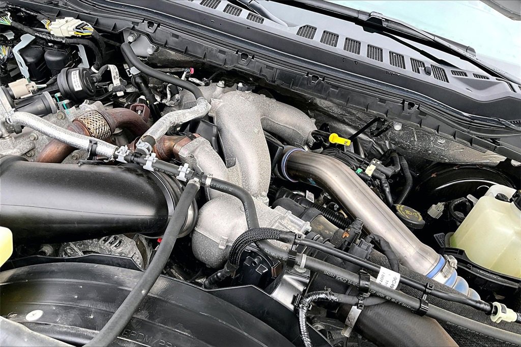 Used 2024 Ford F350 XLT image 35