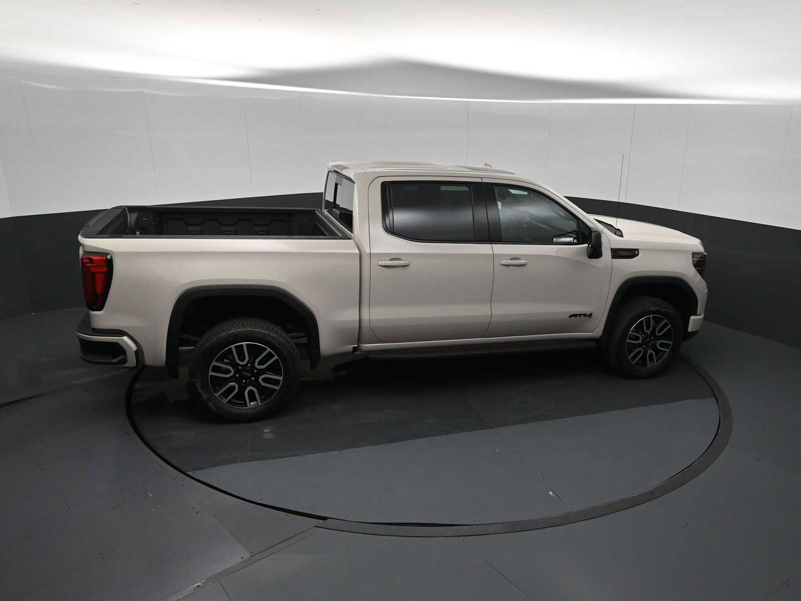 New 2026 GMC Sierra 1500 AT4 AWD/4WD image 16