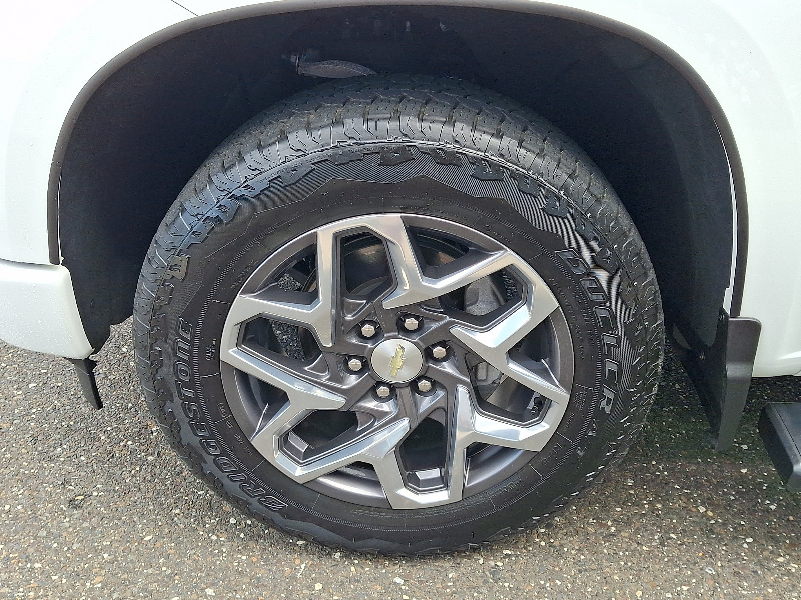Used 2024 Chevrolet Silverado 1500 Custom RWD image 10