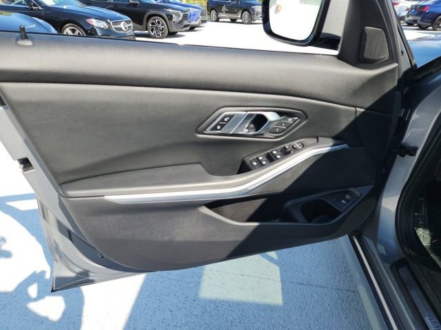 Used 2023 BMW 330i xDrive Sedan w/ Driving Assistance Package image 28