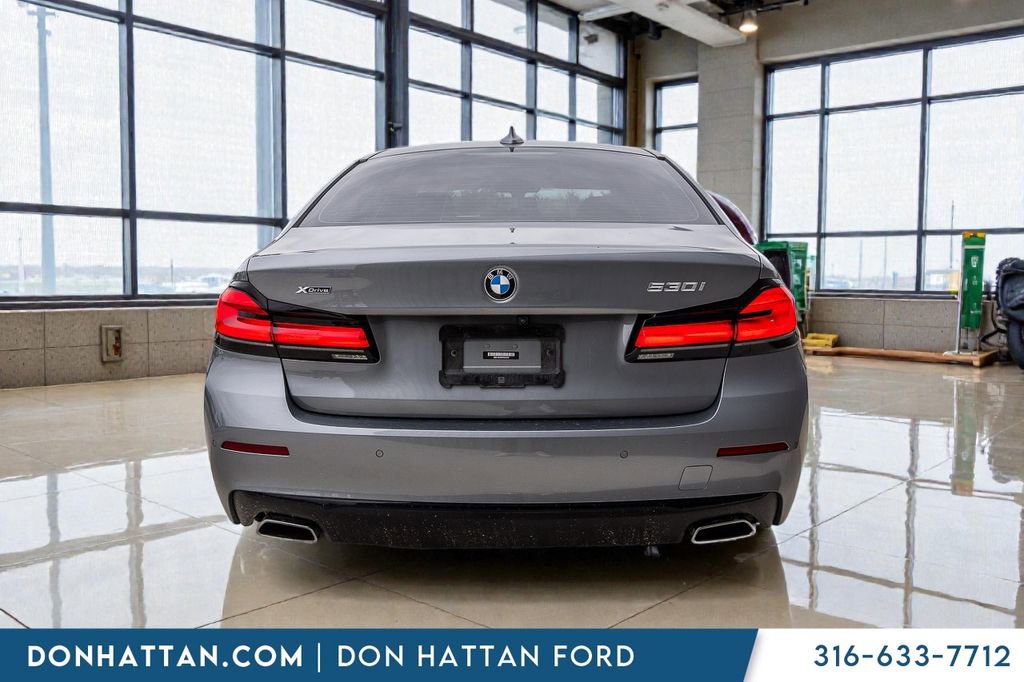 Used 2023 BMW 530i xDrive AWD/4WD image 29