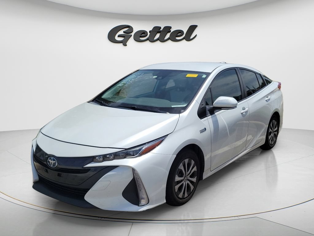 Used 2021 Toyota Prius Prime XLE FWD image 1