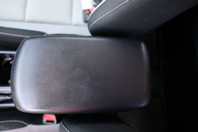 Used 2017 Toyota RAV4 XLE w/ All Weather Liner Package AWD/4WD image 31