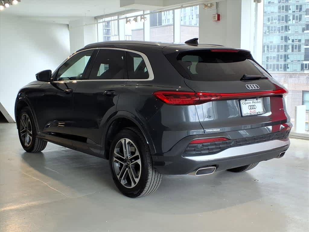 Used 2025 Audi Q5 Premium w/ Premium Plus AWD/4WD image 6