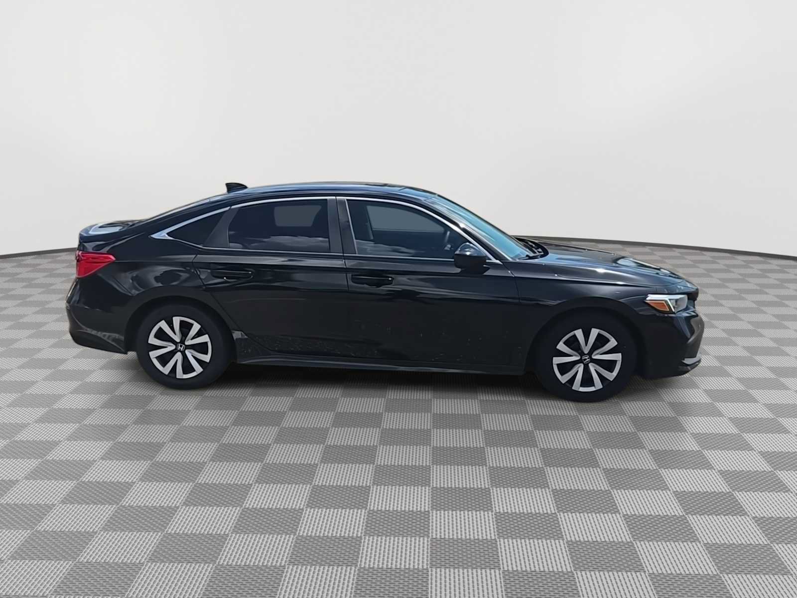 Used 2023 Honda Civic LX image 9
