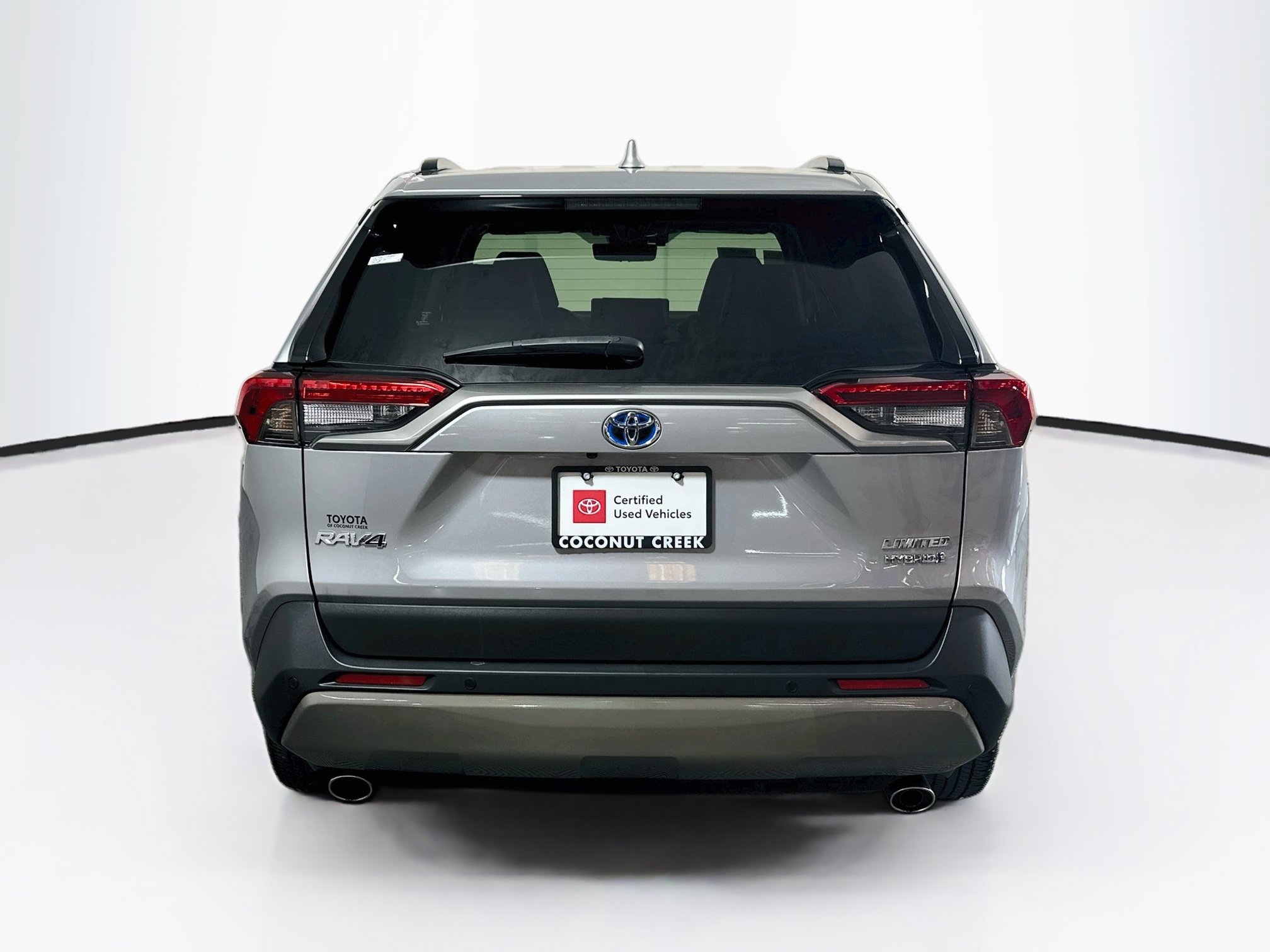 Certified 2024 Toyota RAV4 Limited w/ Advanced Technology Package AWD/4WD image 4