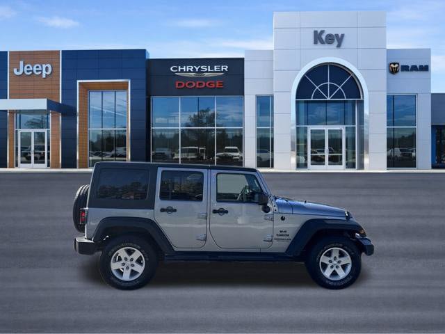Used 2017 Jeep Wrangler Unlimited Sport w/ Quick Order Package 24S AWD/4WD image 7