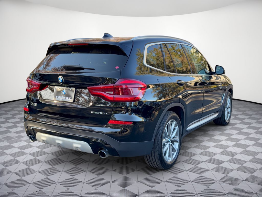 Used 2018 BMW X3 xDrive30i w/ Premium Package AWD/4WD image 9