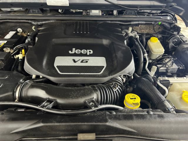 Used 2017 Jeep Wrangler Unlimited Sport w/ Connectivity Group image 21