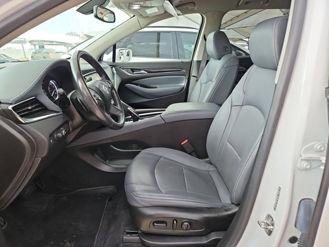Used 2019 Buick Enclave Essence image 16