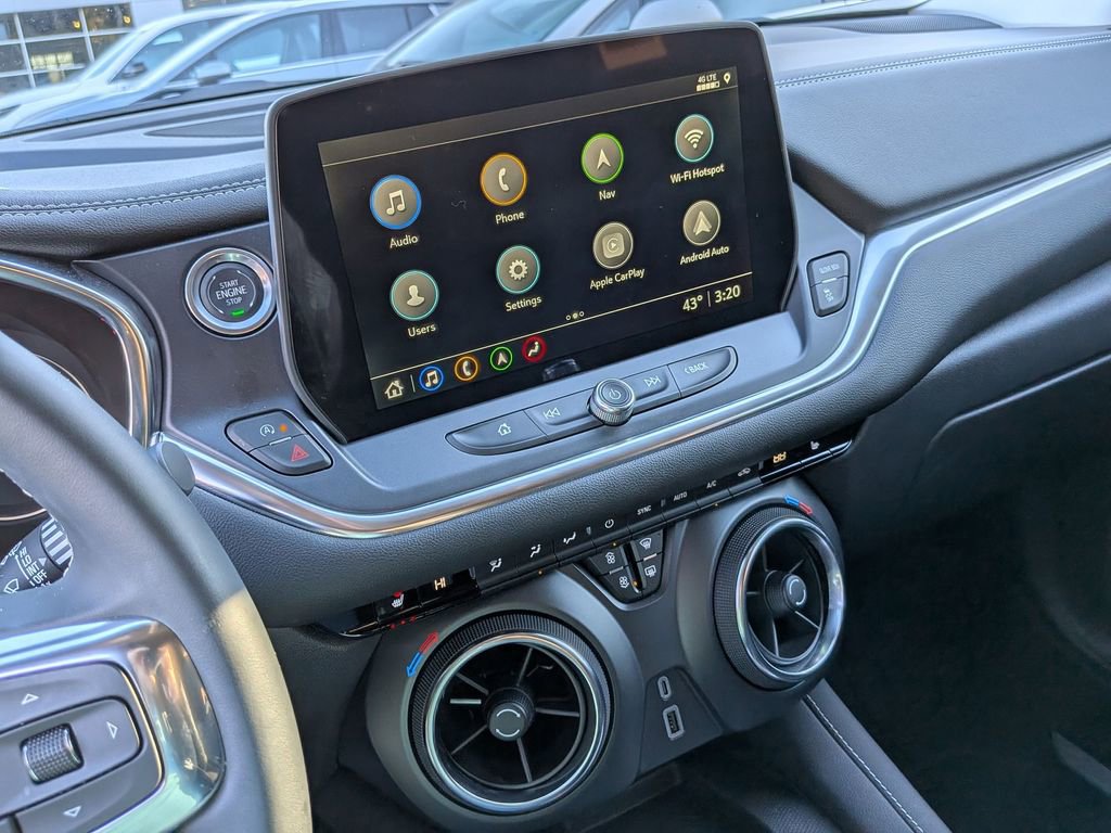 Used 2025 Chevrolet Blazer LT w/ Sound & Technology Package image 19