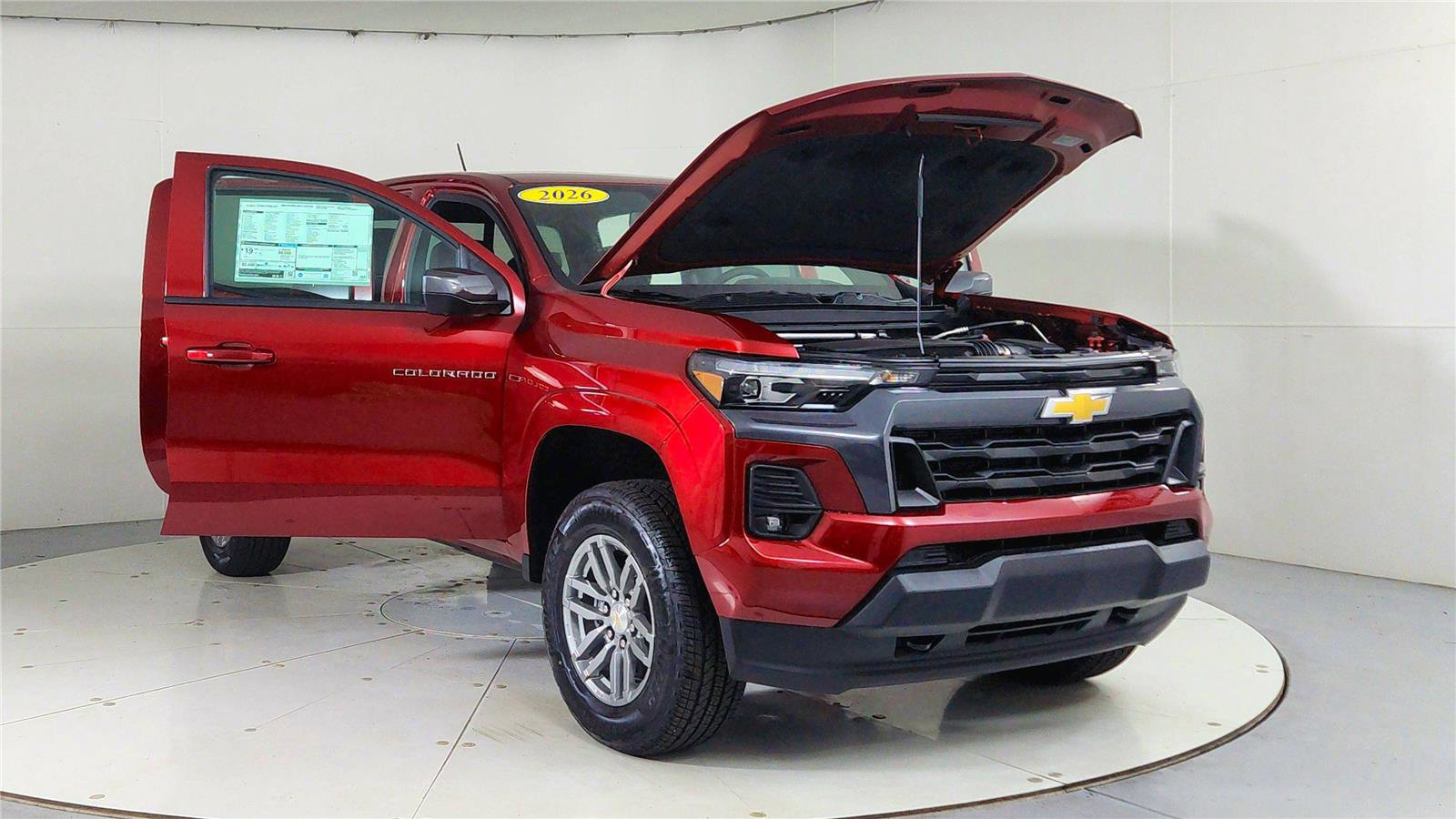 Used 2026 Chevrolet Colorado LT w/ LT Convenience Package image 9