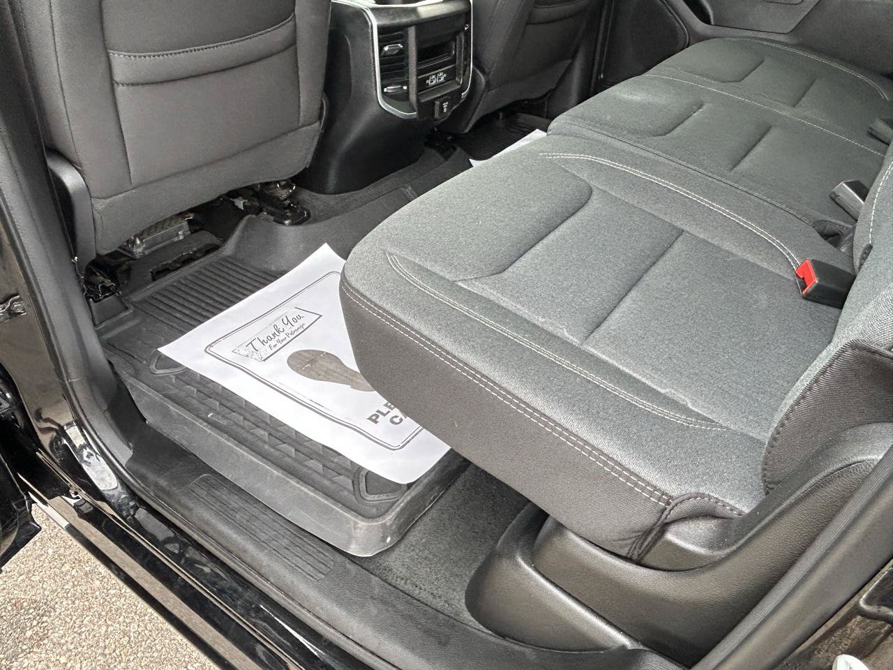 Used 2022 RAM 1500 Big Horn AWD/4WD image 9