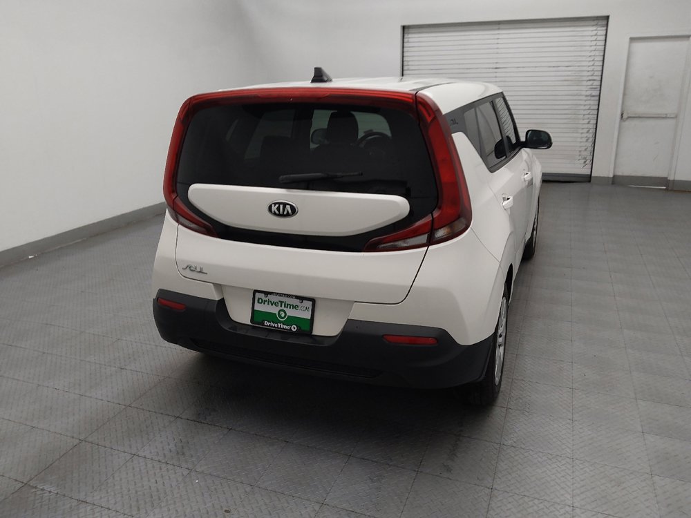 Used 2020 Kia Soul LX image 7