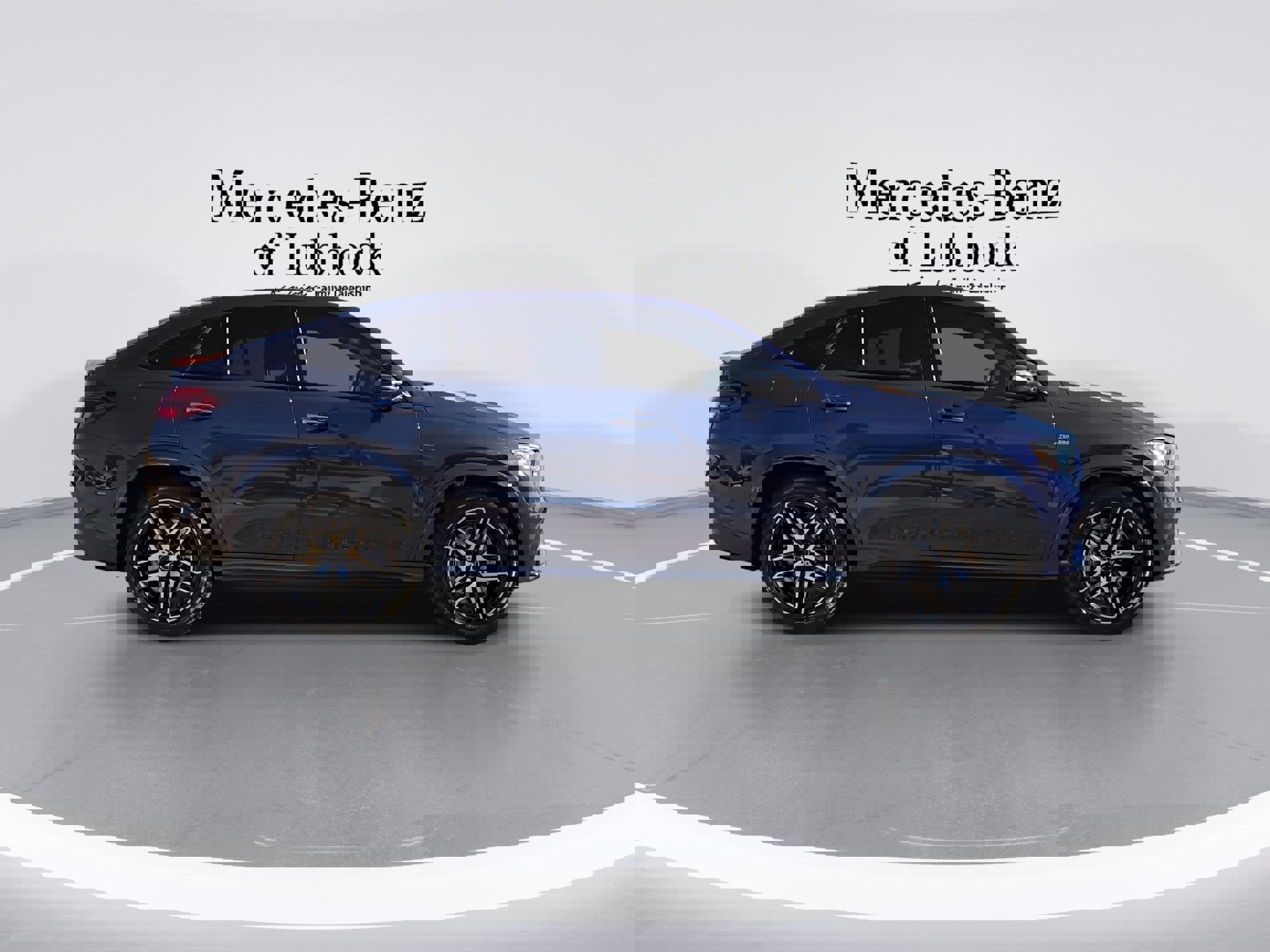 New 2026 Mercedes-Benz GLE 53 AMG 4MATIC Coupe image 9