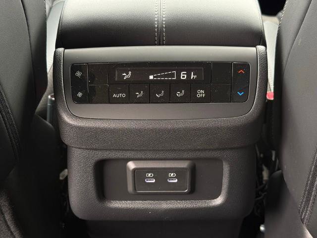 New 2026 Nissan Pathfinder SL AWD/4WD image 12