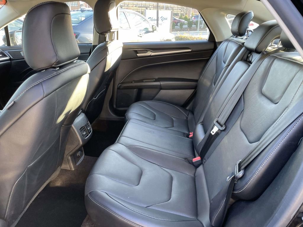 Used 2020 Ford Fusion Energi Titanium image 11