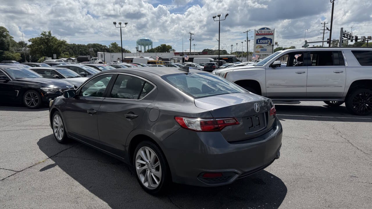Used 2017 Acura ILX FWD image 13