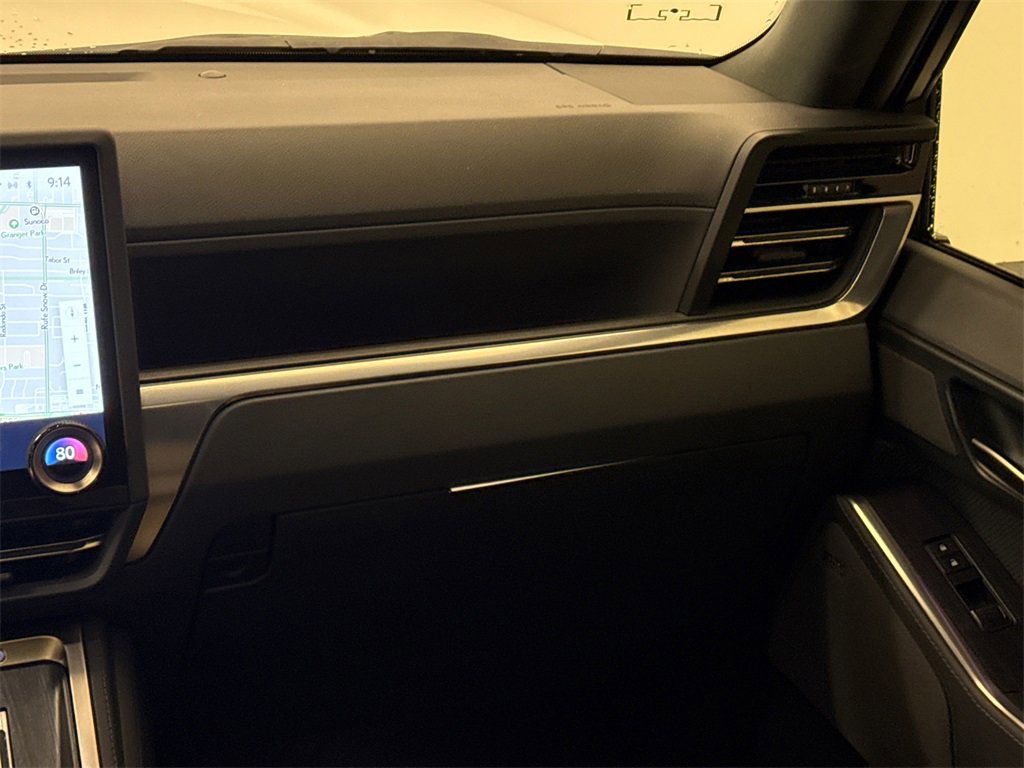 Used 2024 Lexus GX 550 image 16