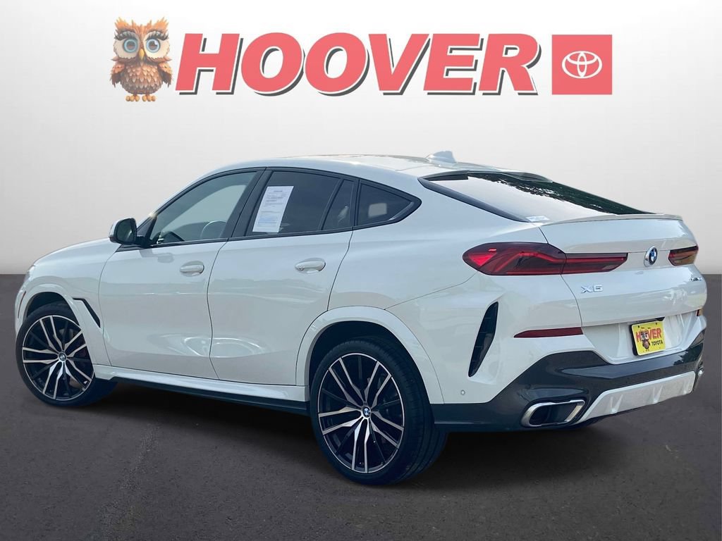 Used 2022 BMW X6 xDrive40i w/ M Sport Package AWD/4WD image 8