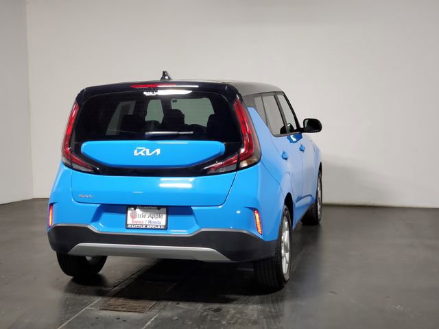 Used 2023 Kia Soul S image 29