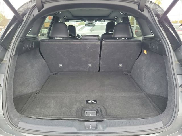 Used 2021 INFINITI QX50 Luxe w/ Appearance Package AWD/4WD image 8