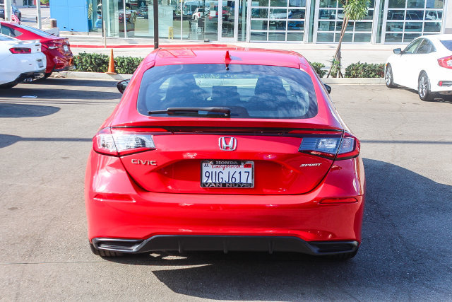 Used 2025 Honda Civic Sport image 6