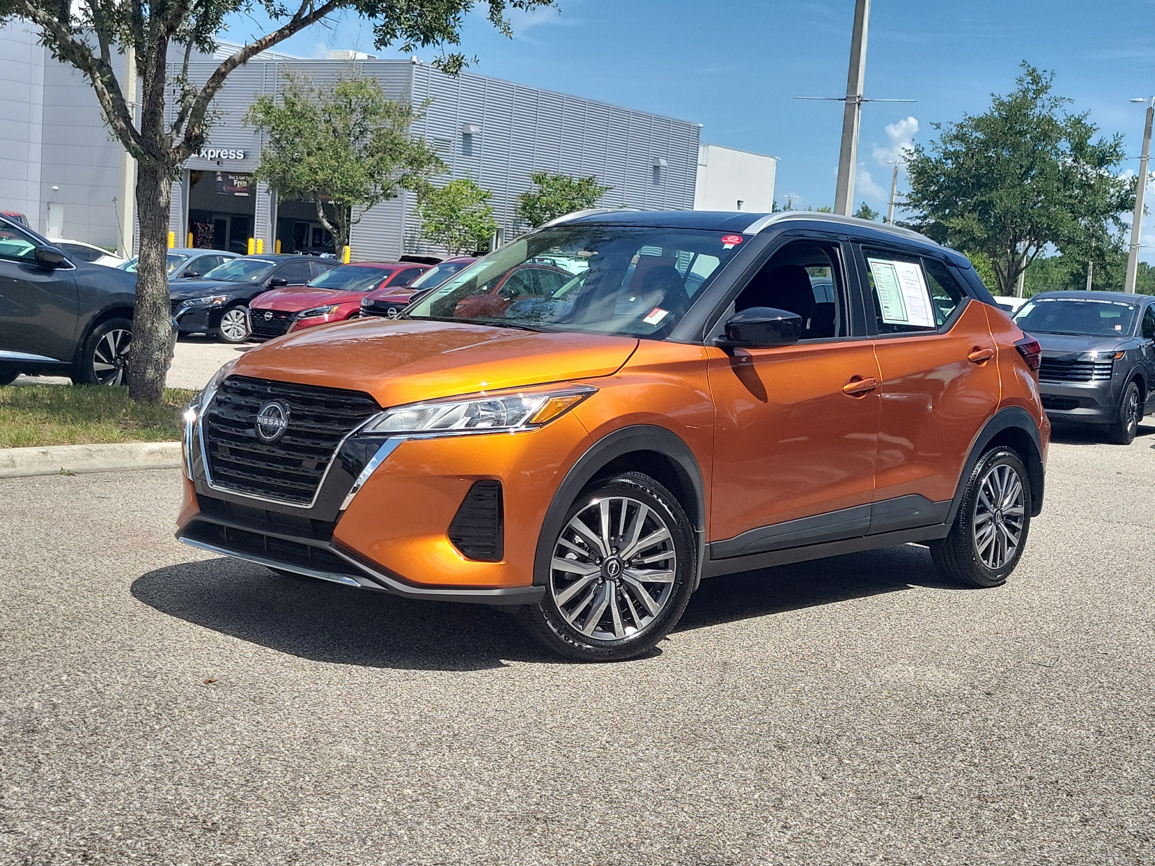 Certified 2024 Nissan Kicks SV FWD image 32