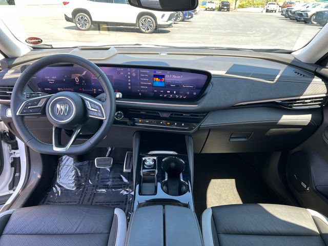 Used 2025 Buick Envision Sport Touring AWD/4WD image 15