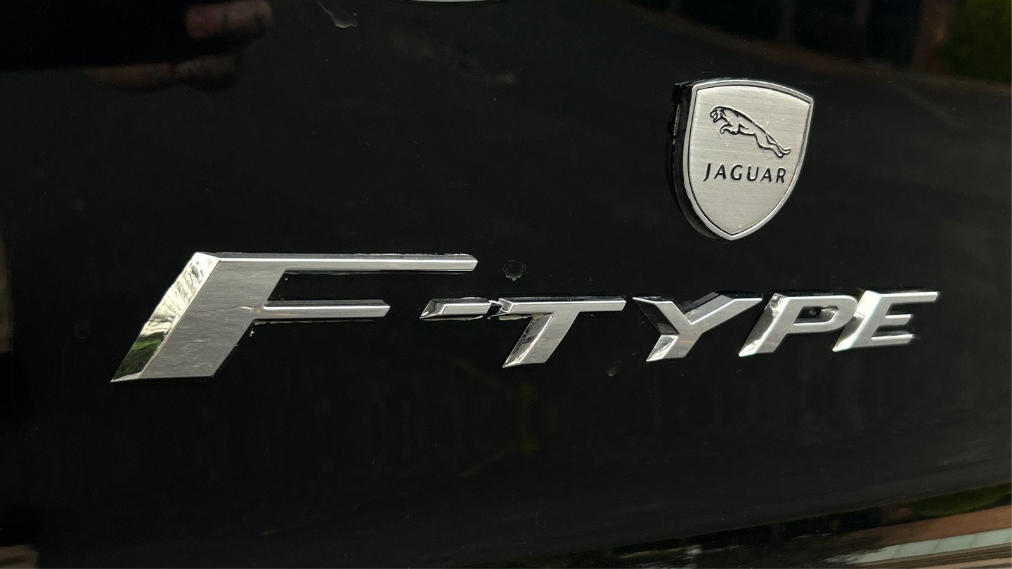 Used 2018 Jaguar F-TYPE Convertible image 48