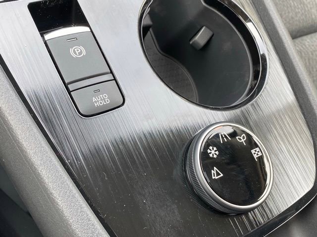 New 2026 Nissan Rogue SV image 18