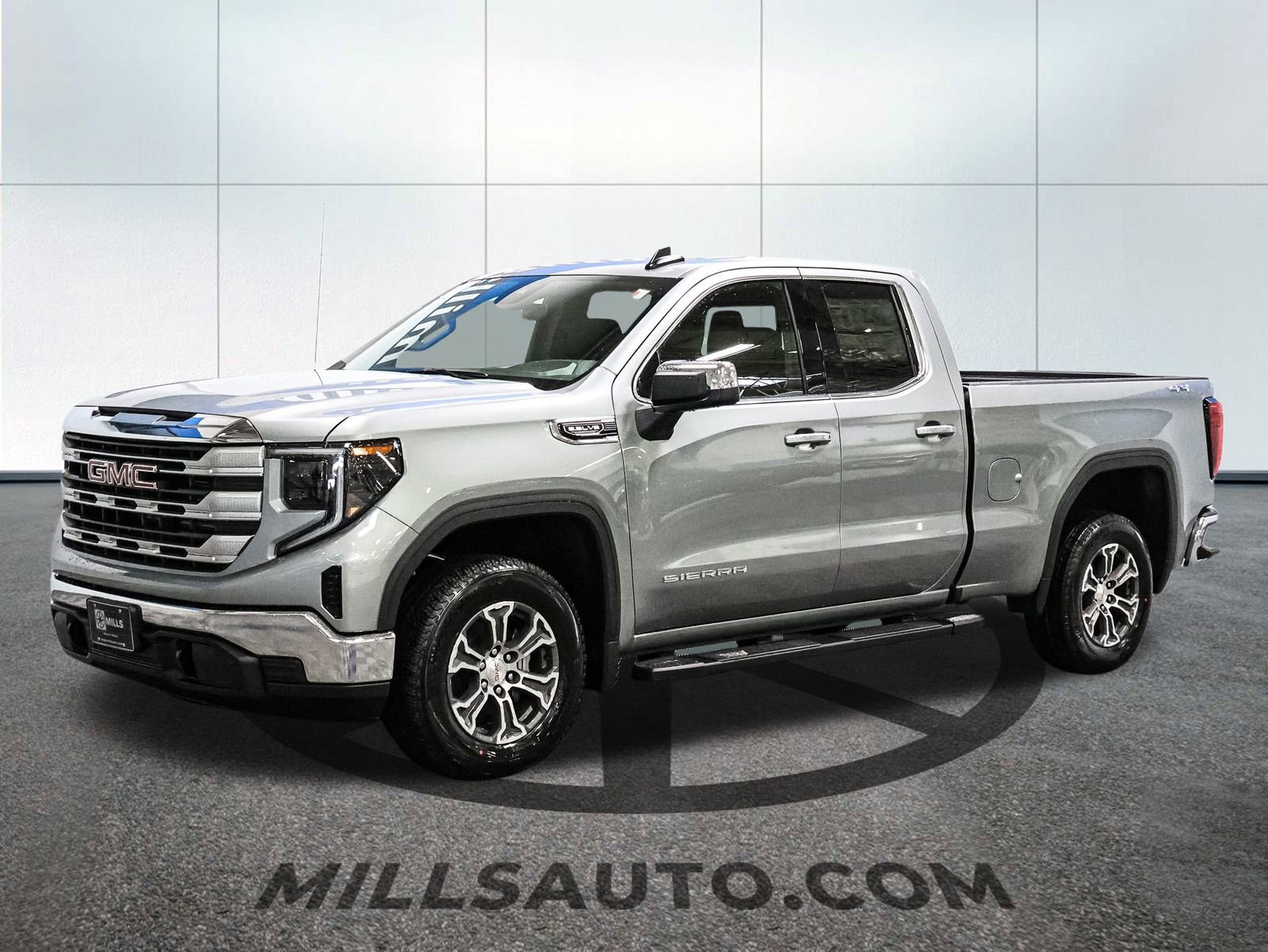 New 2026 GMC Sierra 1500 SLE w/ Preferred Package AWD/4WD image 2