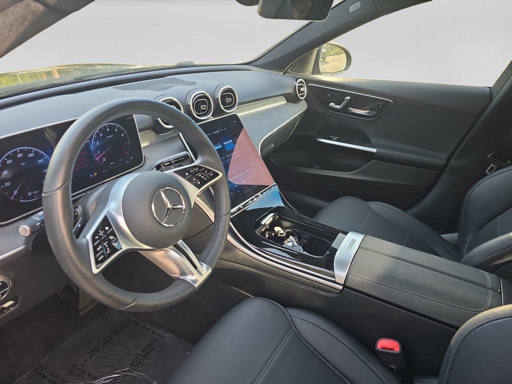 Used 2025 Mercedes-Benz C 300 4MATIC Sedan image 14