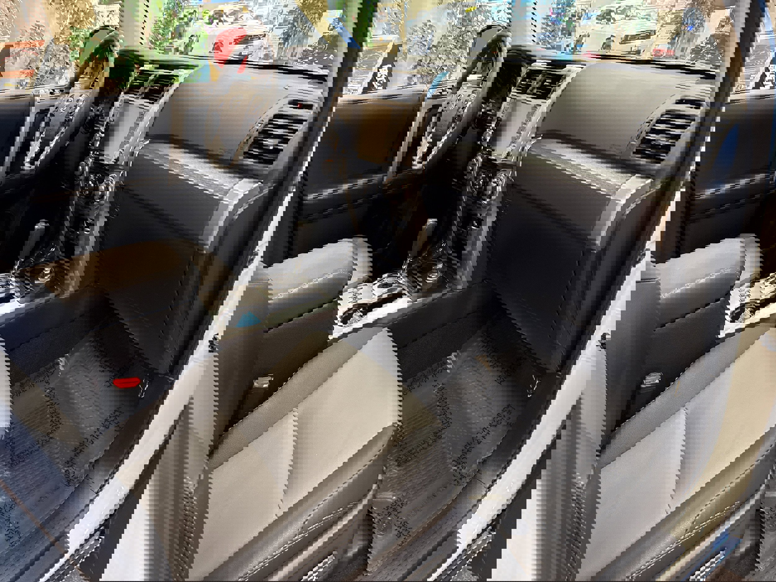 Used 2022 Toyota 4Runner SR5 Premium image 17