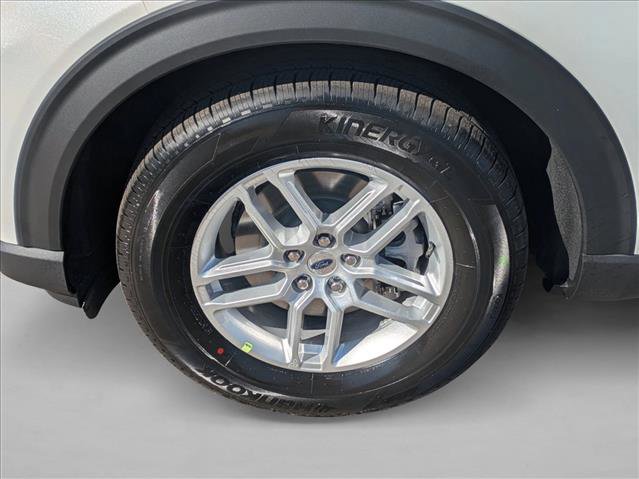 New 2026 Ford Explorer Active image 9