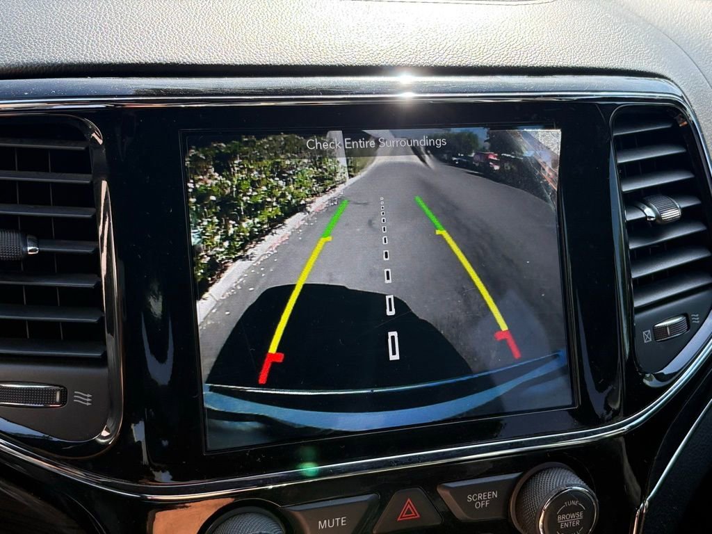 Used 2019 Jeep Grand Cherokee Overland image 18