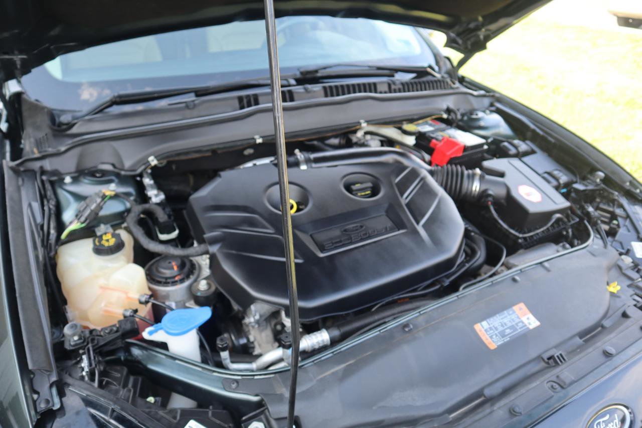 Used 2016 Ford Fusion SE w/ Equipment Group 202A image 33