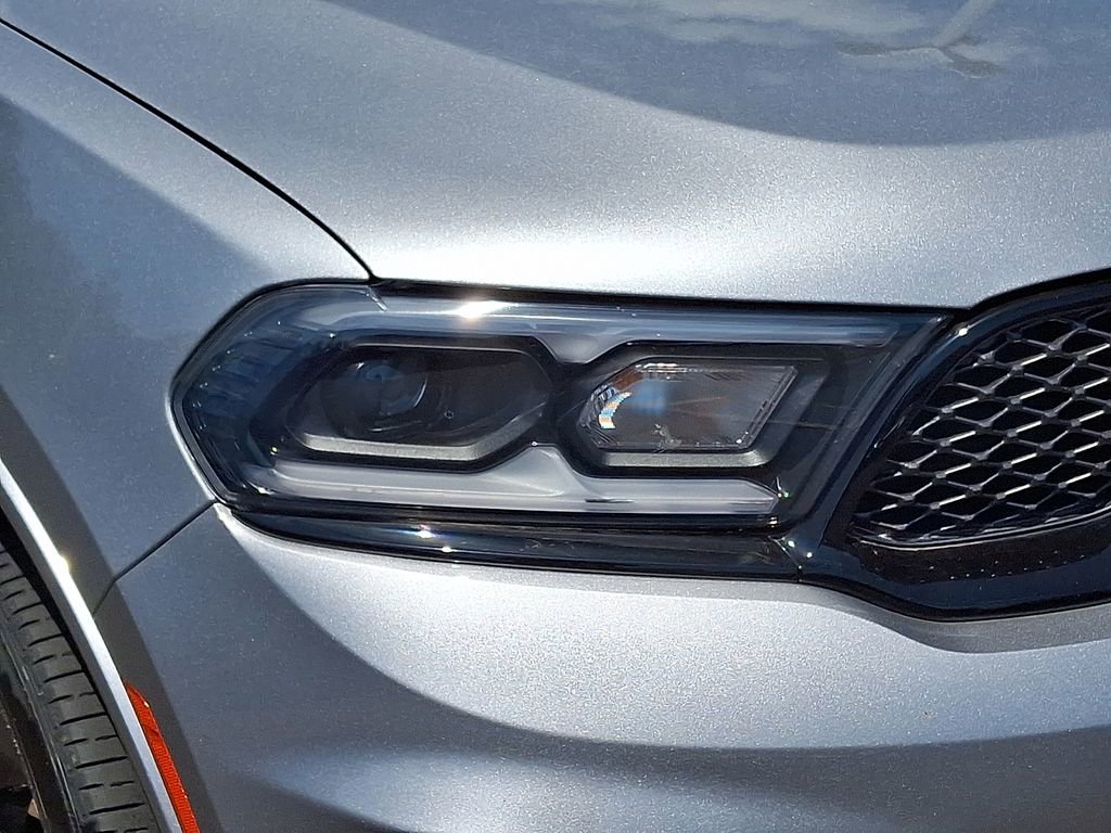 Used 2021 Dodge Durango SXT AWD/4WD image 9