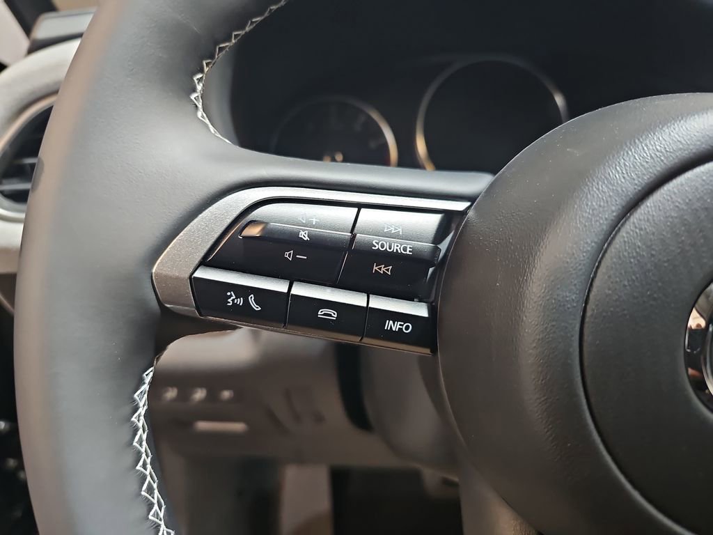 New 2026 MAZDA CX-30 Aire Edition image 18