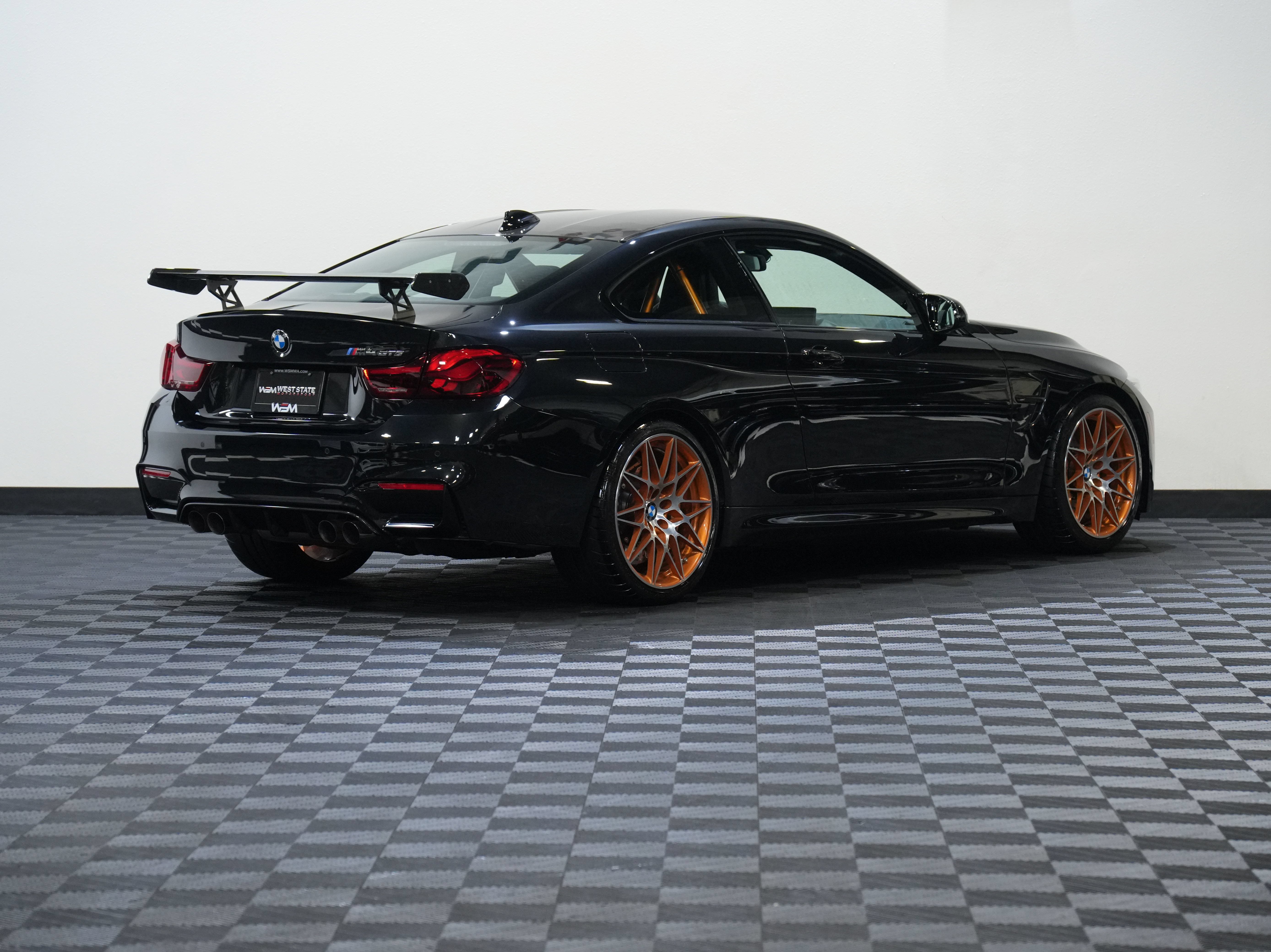Used 2016 BMW M4 GTS RWD image 6